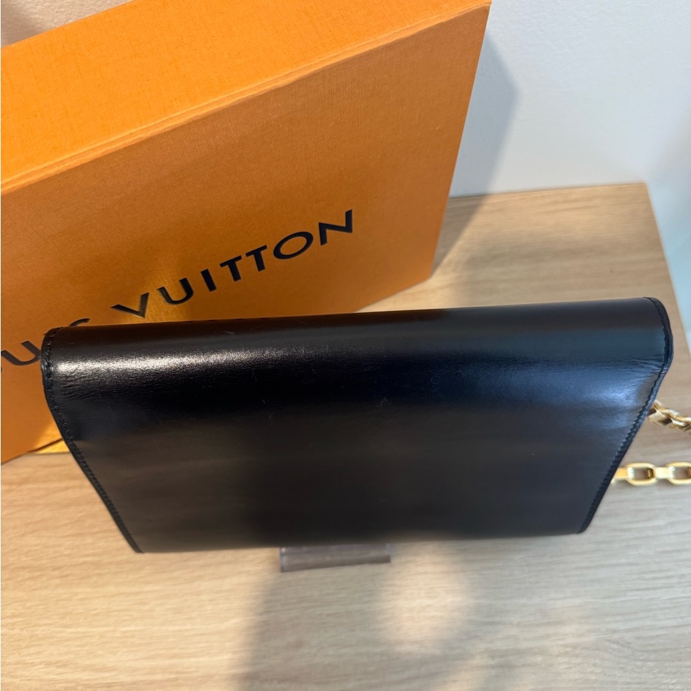 Louis Vuitton black Vivienne shoulder bag - Picture 10 of 10